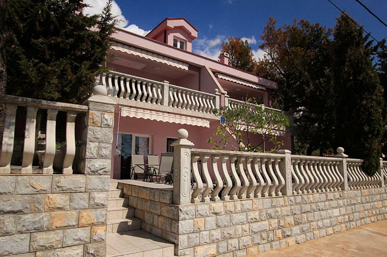 Beachfront Apartments Baricevic With Pool Cesarica Exterior foto
